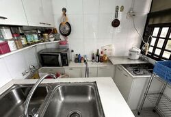 Queensway Tower / Queensway Shopping Centre (D3), Apartment #566238321